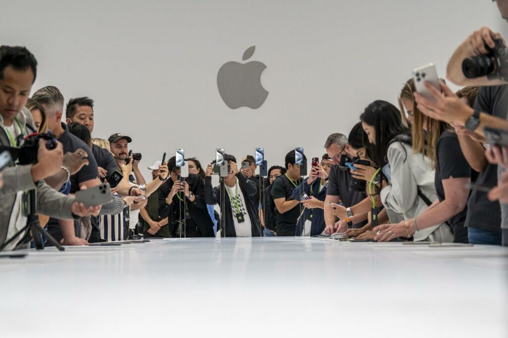 apple in china