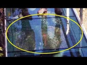 glass walkway cracking
